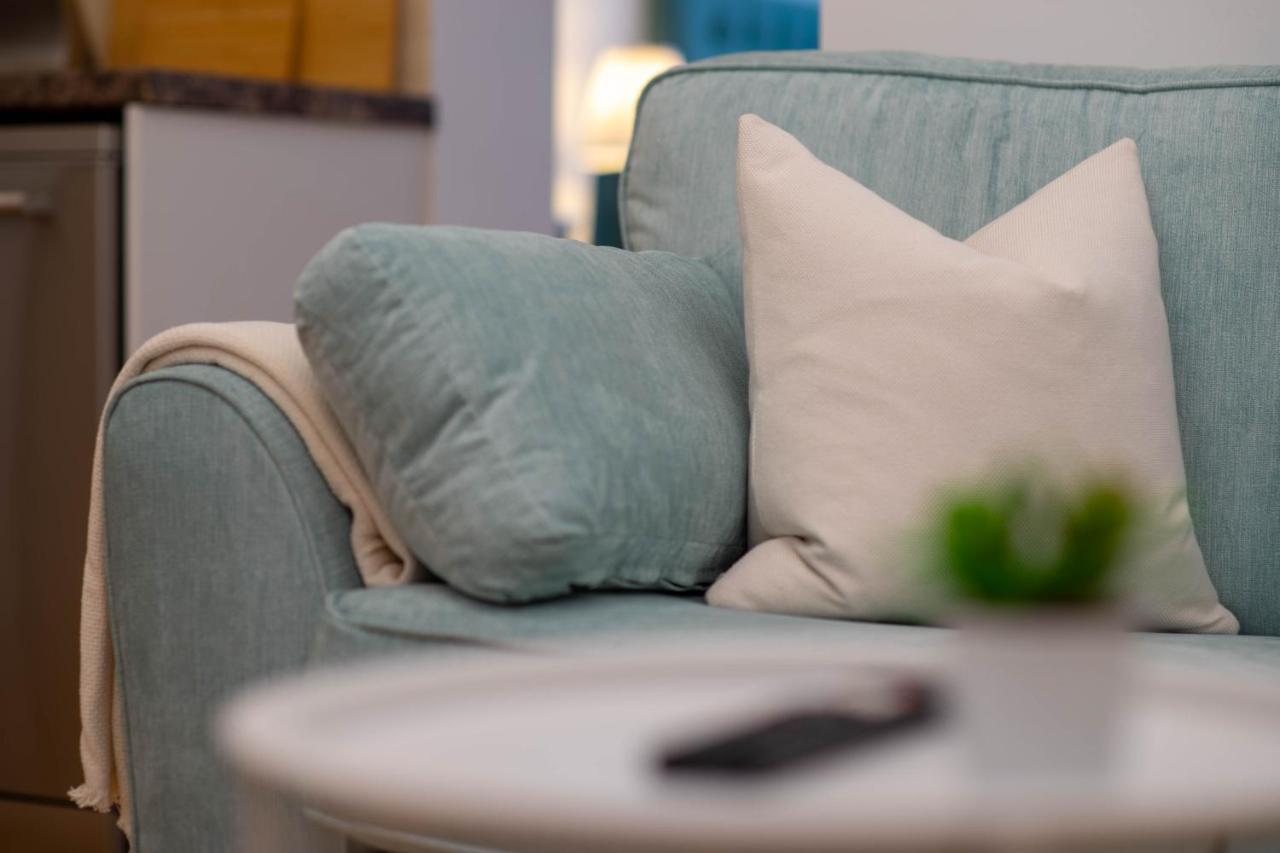 Vibrant City Centre - King Bed, Entire Apartment CBG Εξωτερικό φωτογραφία