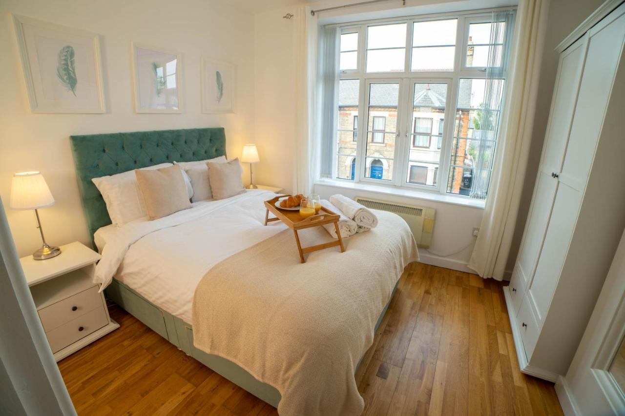 Vibrant City Centre - King Bed, Entire Apartment CBG Εξωτερικό φωτογραφία